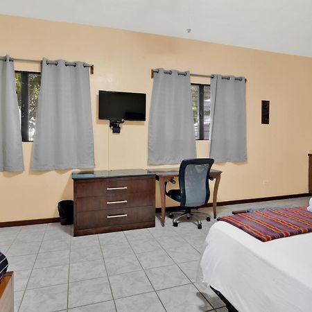 Drift Inn Cayo Santa Elena Luaran gambar